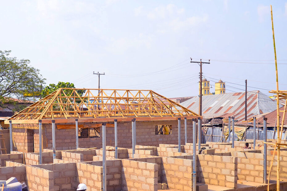 Akesan Market Phase II 3