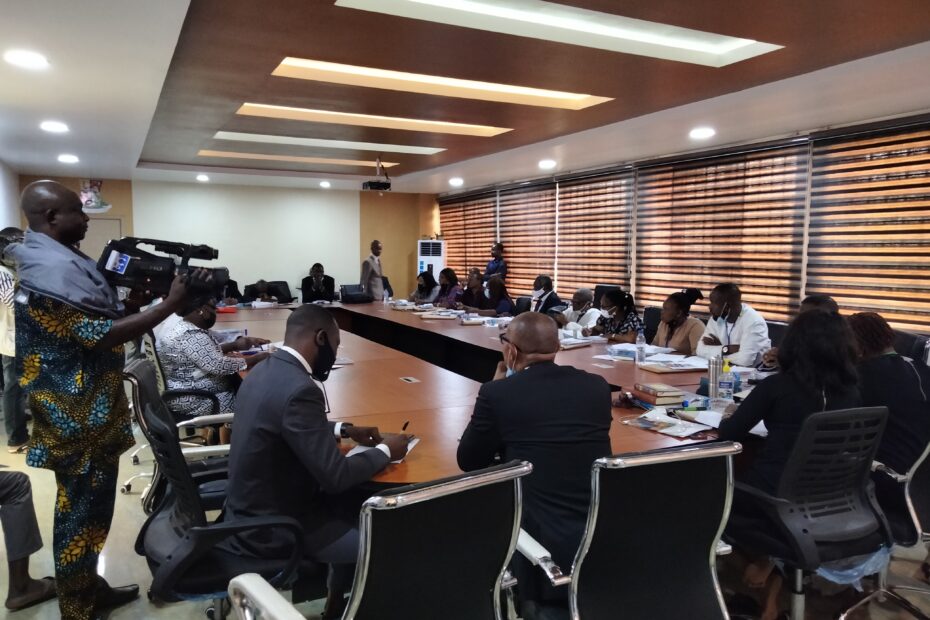 Picture of a complainant testifying at the Oyo State Judicial Panel of Inquiry sitting on March 30, 2021