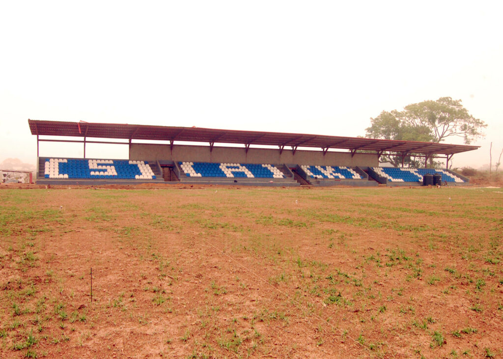 Saki Mini Stadium 9