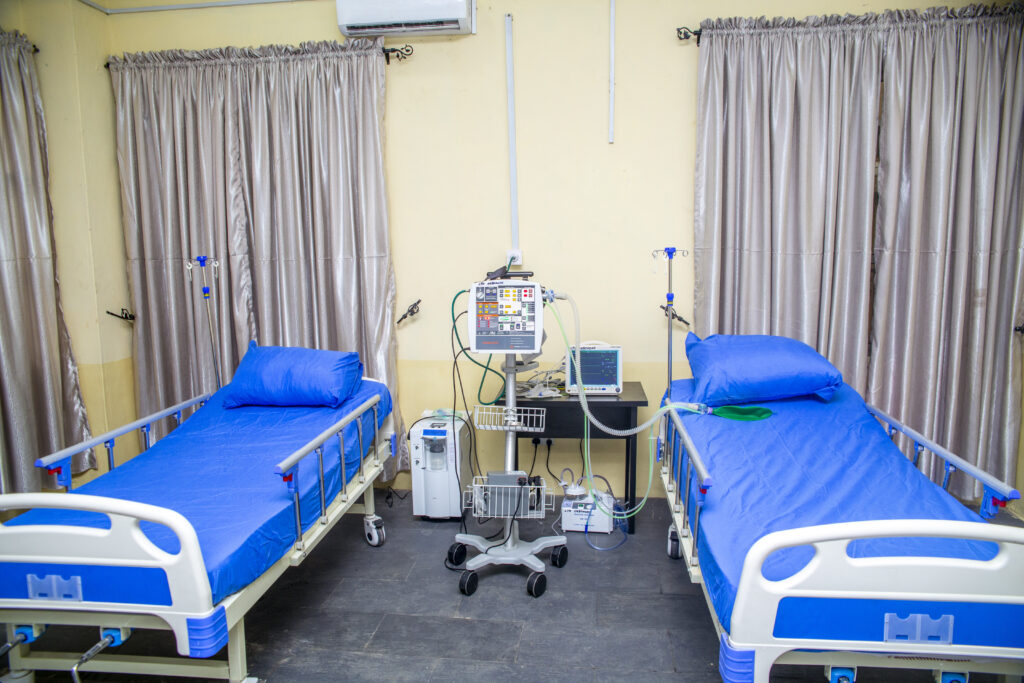Governor Seyi Makinde: 2 Years in Office Achievements – Healthcare 5 1. LAUTECH TH HDU