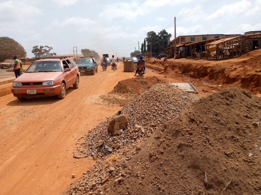 Saki Township Road 4