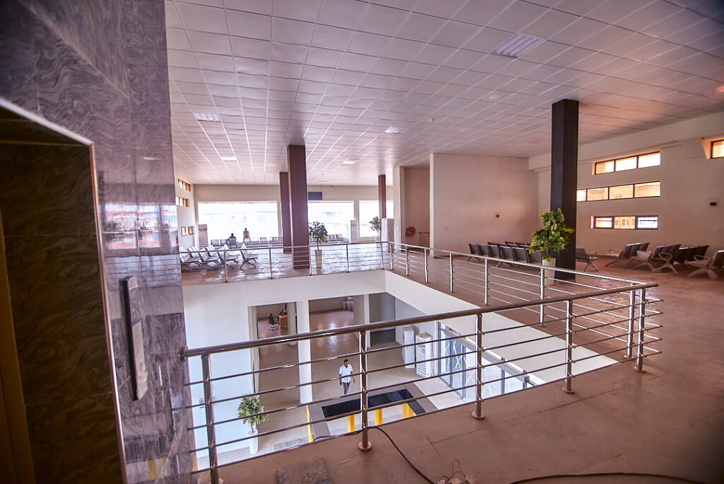 Challenge Bus Terminal 30