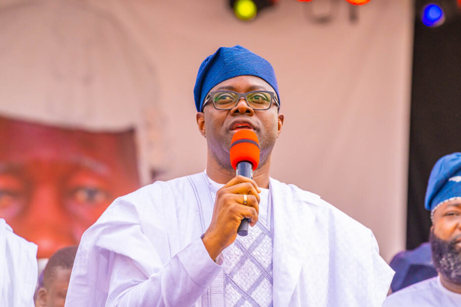 Governor Seyi Makinde approves date for Olubadan's coronation.Picture taken at the final burial ceremony of Olubadan on February 12, 2022