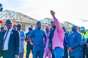 Governor Seyi Makinde inspects Ibadan Circular Road as he cancels 6 years wait for teachers' promotions