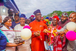 Governor Seyi Makinde commissioning General Hospital, Tede.