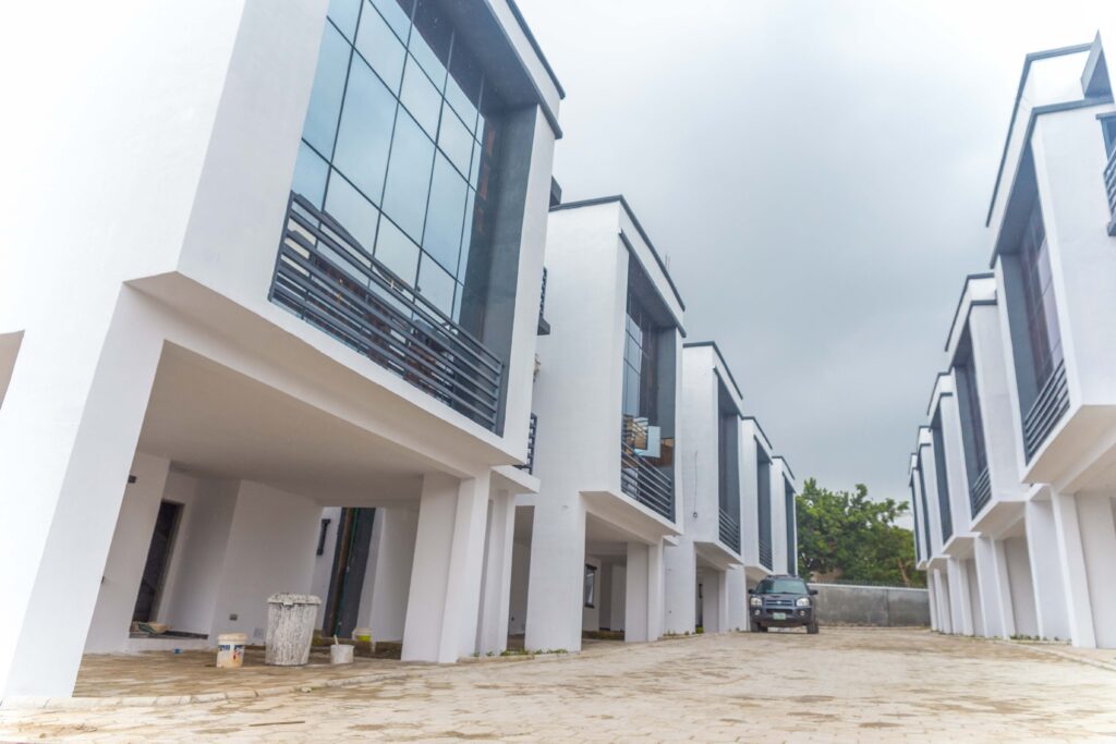 Kommi Prime Estate 16