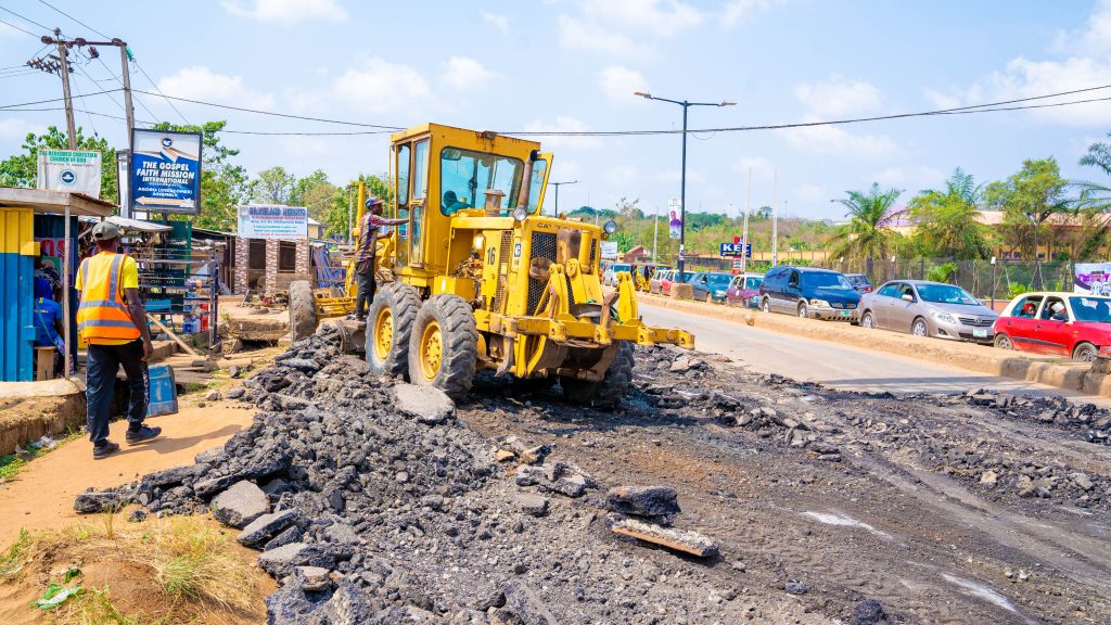 Picture of the ongoing rehabilitation of Ibadan-Iwo-Osogbo Road taken on January 30, 2023