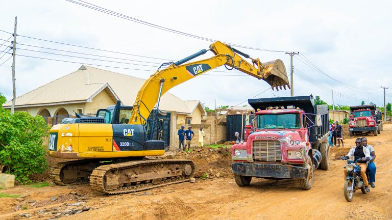 Picture of the ongoing rehabilitation of the 4.67 km Odo Ona Kekere-Arapaja-Asunle Road taken on 27th March 2023