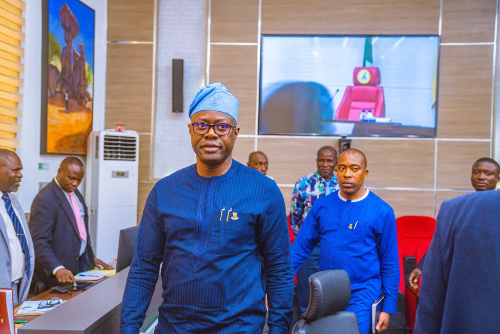 SAfER: Food Relief Packages Distribution Flagged-off in Oyo State. 3 Seyi Makinde at the Executive Council Meeting on SAfER