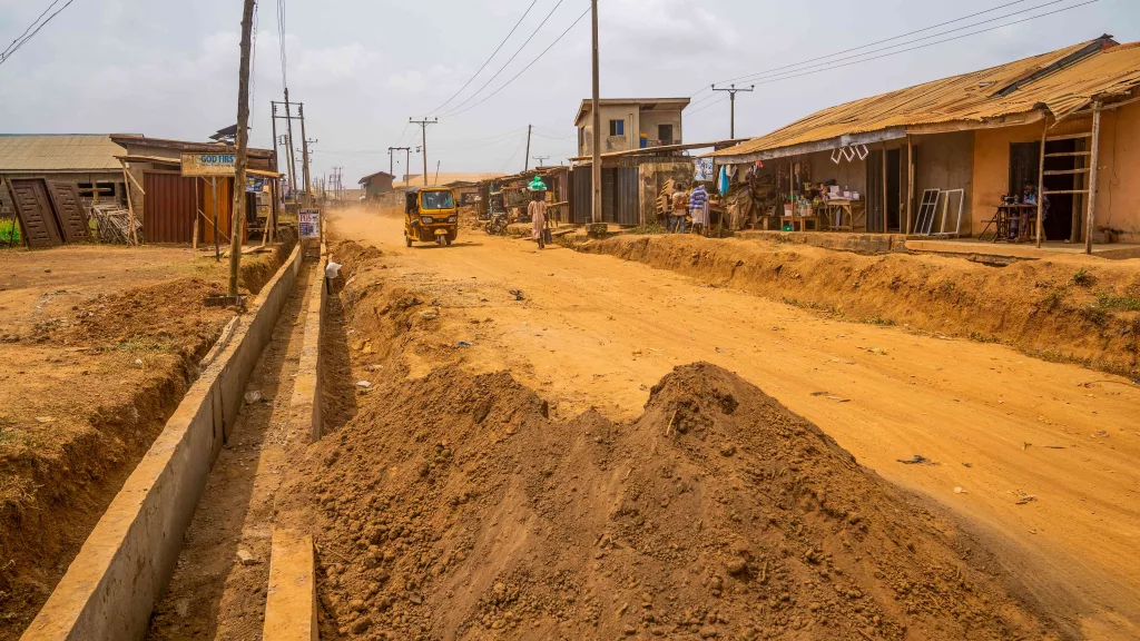 Picture of the reconstruction of the 6.45 km Olodo Garage-Kasumu-Ajia Junction Linking Erunmu-Egbeda Road taken on 20th November 2023