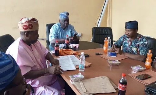 Commissioned: 8.2 km Agodi Gate-Old Ife Road-Alakia-Adegbayi Road and Latest News from Oyo State 13 Scholarship Board 2 jpg