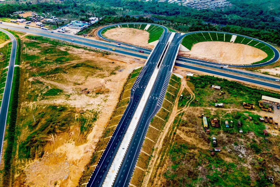 Picture of the completed Orisumbare End of the East End Wing of the Rashidi Ladoja Circular Road project as part of completed and ongoing projects in Oyo State 2019 to 2024