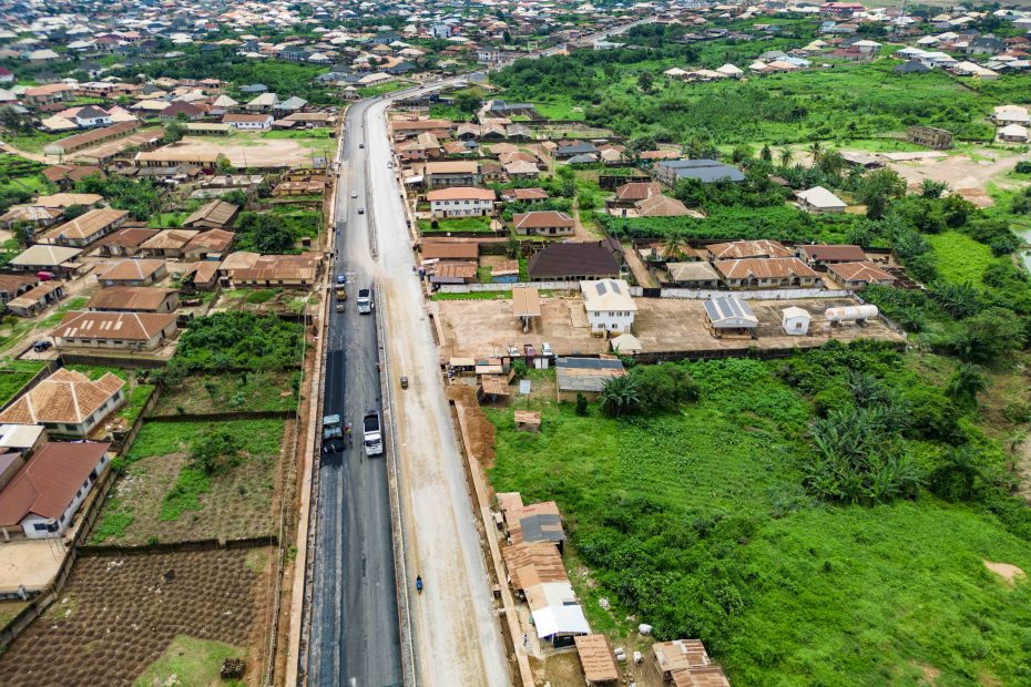 A picture of the 8.3 km Akobo-Ojurin-Olorunda Abaa Road Dualisation taken on 27 September 2024