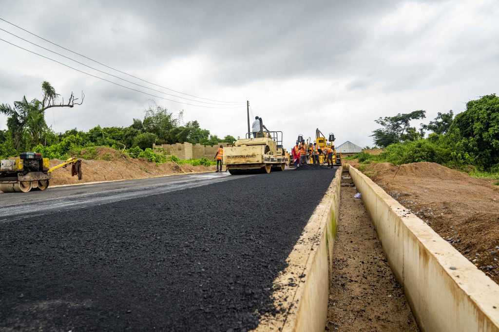 Picture of the reconstruction of the 6.45 km Olodo Garage-Kasumu-Ajia Junction Linking Erunmu-Egbeda Road taken on 25 September 2024