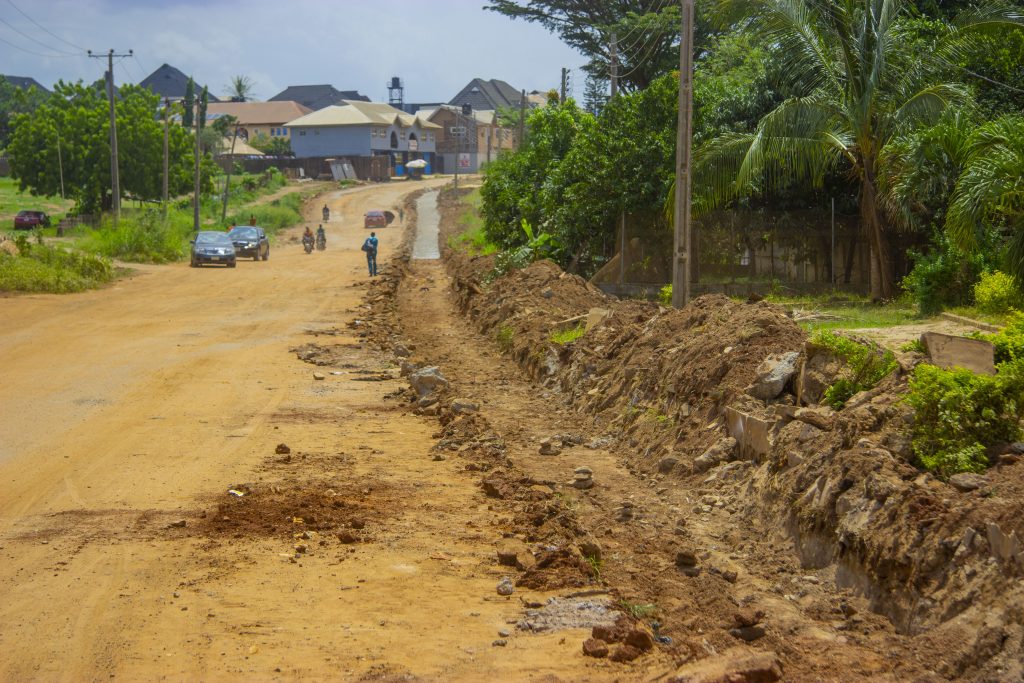 New Project: Reconstruction of 3.78 km Akala Way-Akobo Junction 10 10