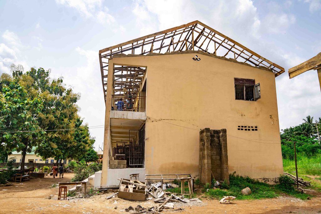 Oyo State Government Commences Renovation of 36 Public Schools across the State 12 2 2