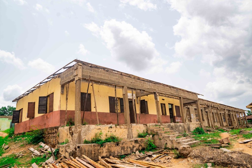Oyo State Government Commences Renovation of 36 Public Schools across the State 27 3 5