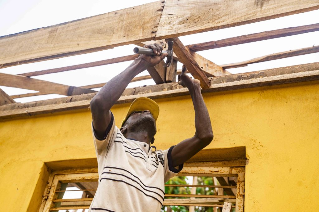 Oyo State Government Commences Renovation of 36 Public Schools across the State 8 4 1