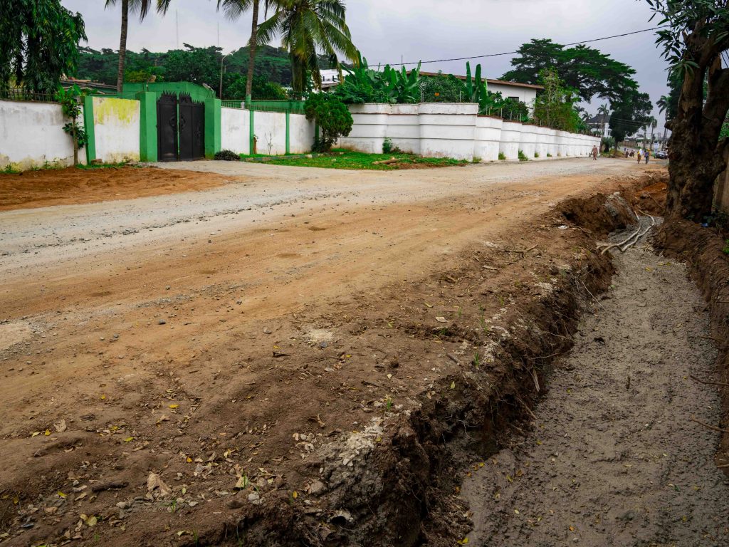 Ongoing Project: Rehabilitation of 1.01 km IUFMP Office Ikolaba Road-Secretariat Road with a Spur to NCC/Government House Road, Ibadan. 12 12 15