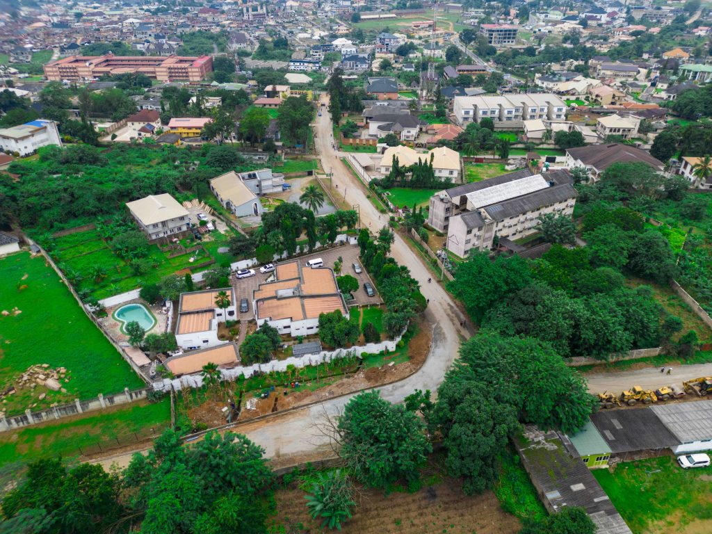 Ongoing Project: Rehabilitation of 1.01 km IUFMP Office Ikolaba Road-Secretariat Road with a Spur to NCC/Government House Road, Ibadan. 2 2 42