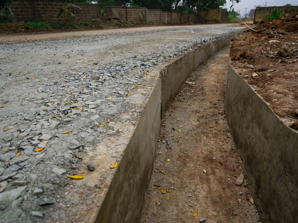 Ongoing Project: Rehabilitation of 1.01 km IUFMP Office Ikolaba Road-Secretariat Road with a Spur to NCC/Government House Road, Ibadan. 4 4 42