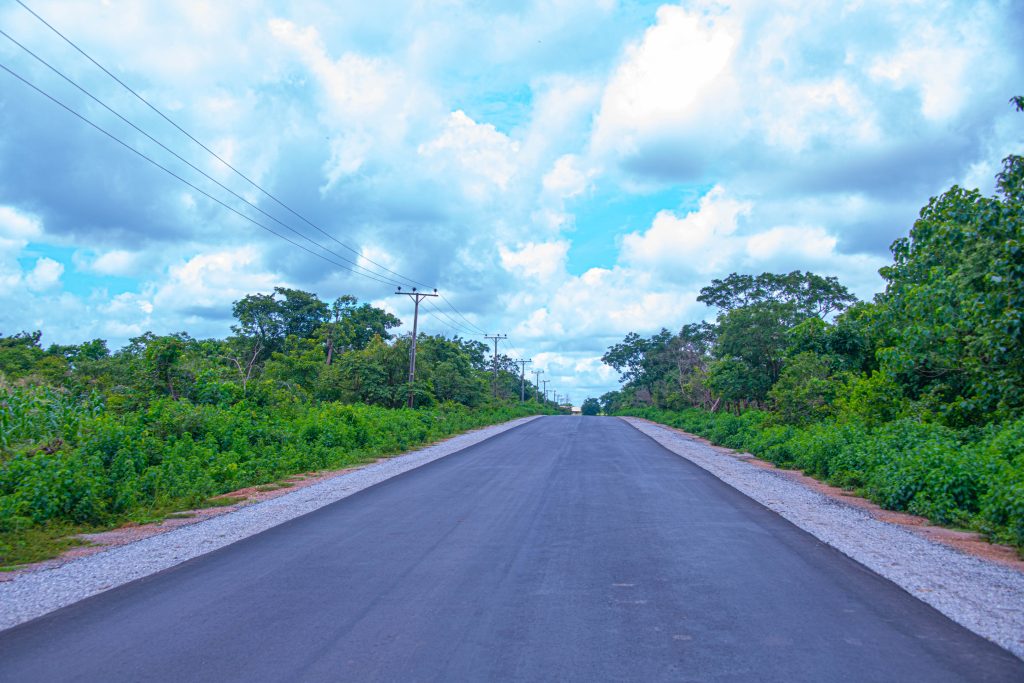 Progress Update: The Rehabilitation of the Saki-Ogbooro-Igboho Road (45.3 km) 10 10 27