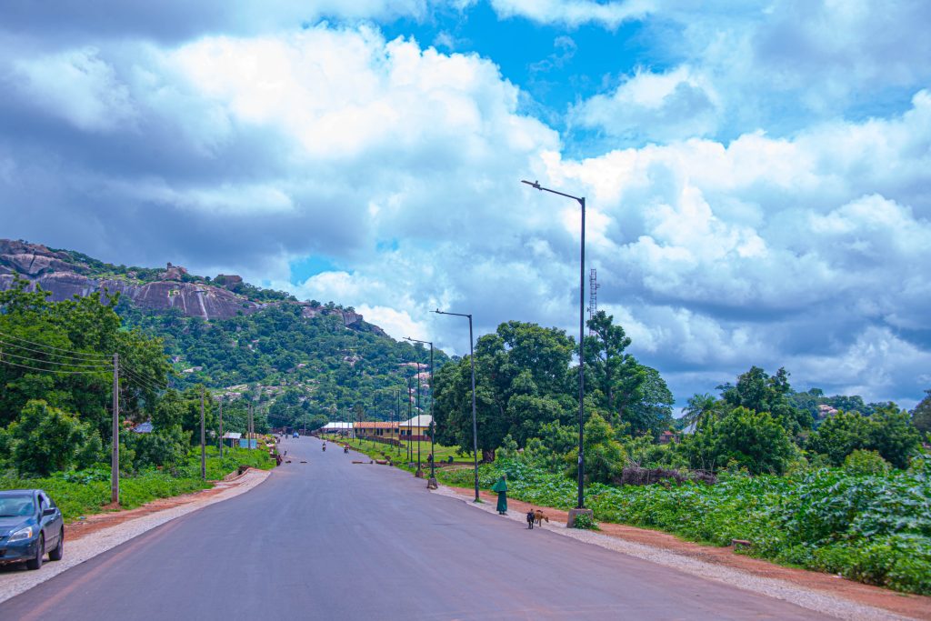 Progress Update: The Rehabilitation of the Saki-Ogbooro-Igboho Road (45.3 km) 3 3 53