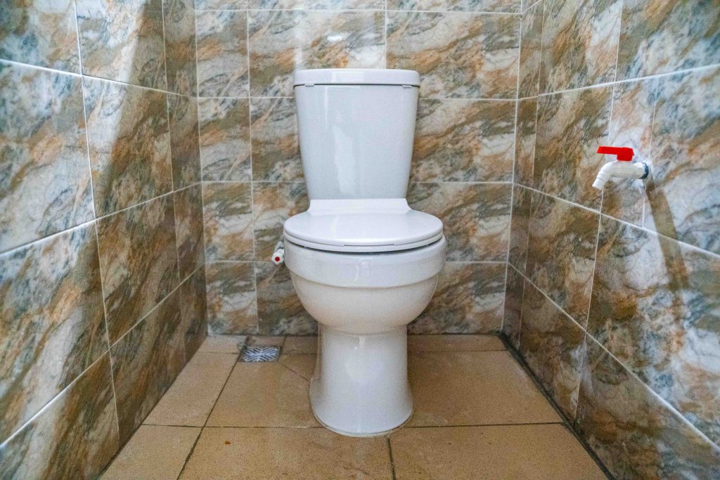 Completed Project: Construction of Modern Stalls and a Motor Park at Bodija Market by Ibadan North Local Government Council 11 10 44