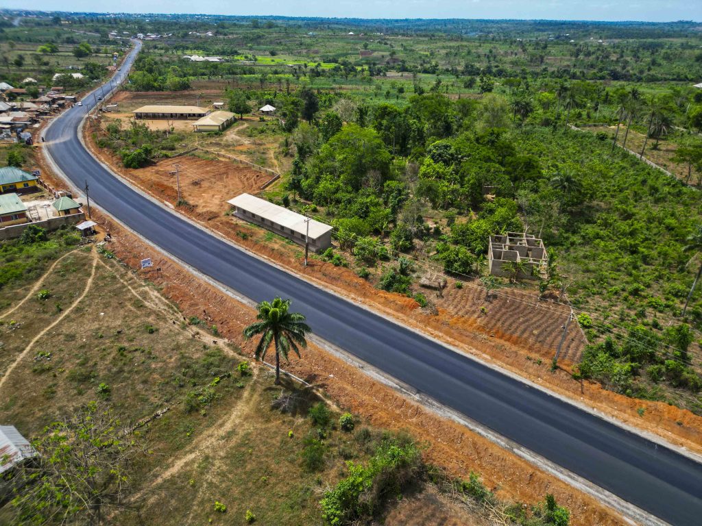 Ongoing: Ido-Eruwa Road (48 km) Project is Progressing 12 12 41