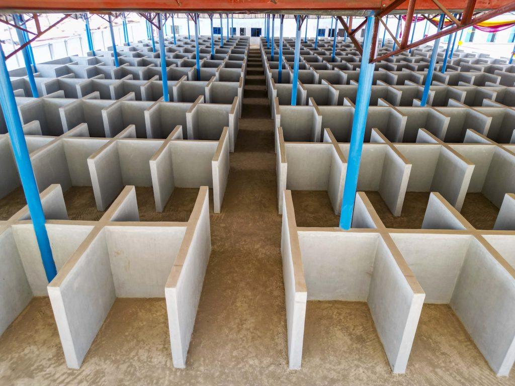 Completed Project: Construction of Modern Stalls and a Motor Park at Bodija Market by Ibadan North Local Government Council 14 13 21