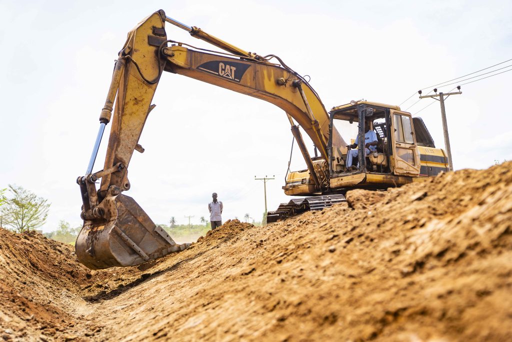 Ongoing: Ido-Eruwa Road (48 km) Project is Progressing 7 7 56