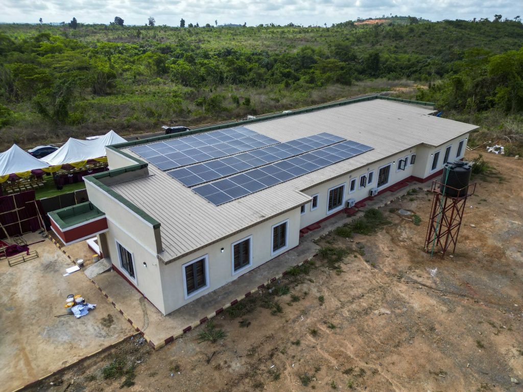Completed Construction of the Abiola Ajimobi Technical University Health Centre by the Oluyole LG Council 11 10 51