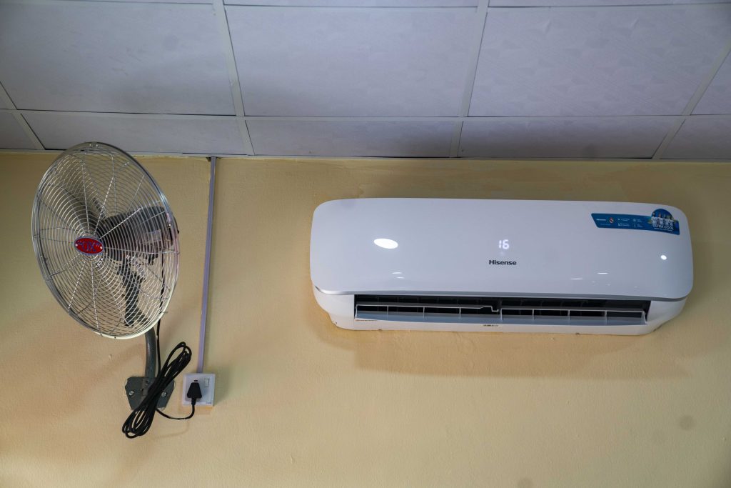 Completed Construction of the Abiola Ajimobi Technical University Health Centre by the Oluyole LG Council 15 14 28