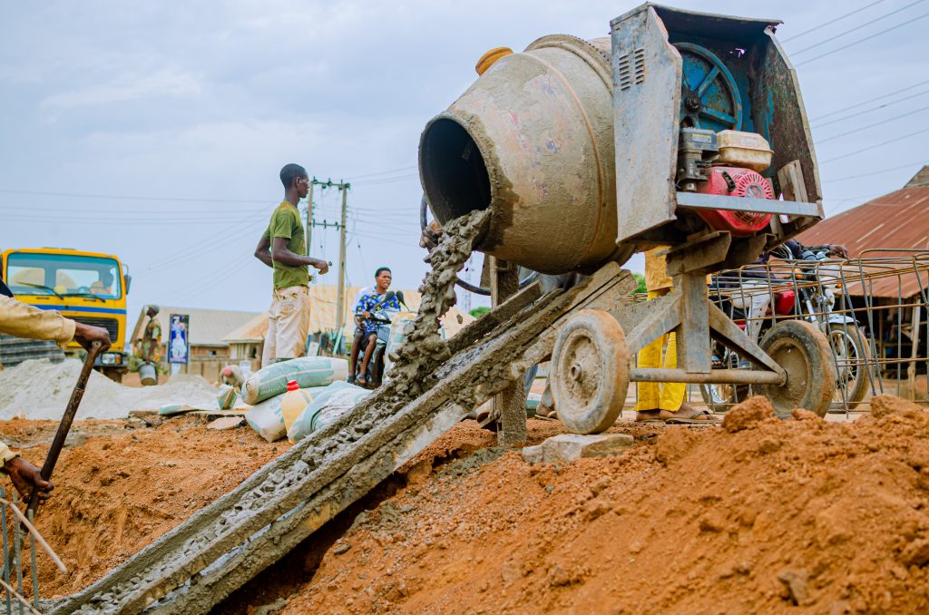 Ongoing reconstruction of the Owode-Idi Oro–Kere Baya Oje Road (5.7 km) in Ogbomoso North LGA, Ogbomoso taken on 19 April 2026.