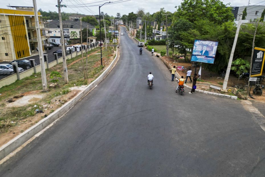 Rehabilitation of the Road from Alesinloye-Golden Tulip-FoodCo-Jericho Junction (2.415 km) taken on 27 March 2026