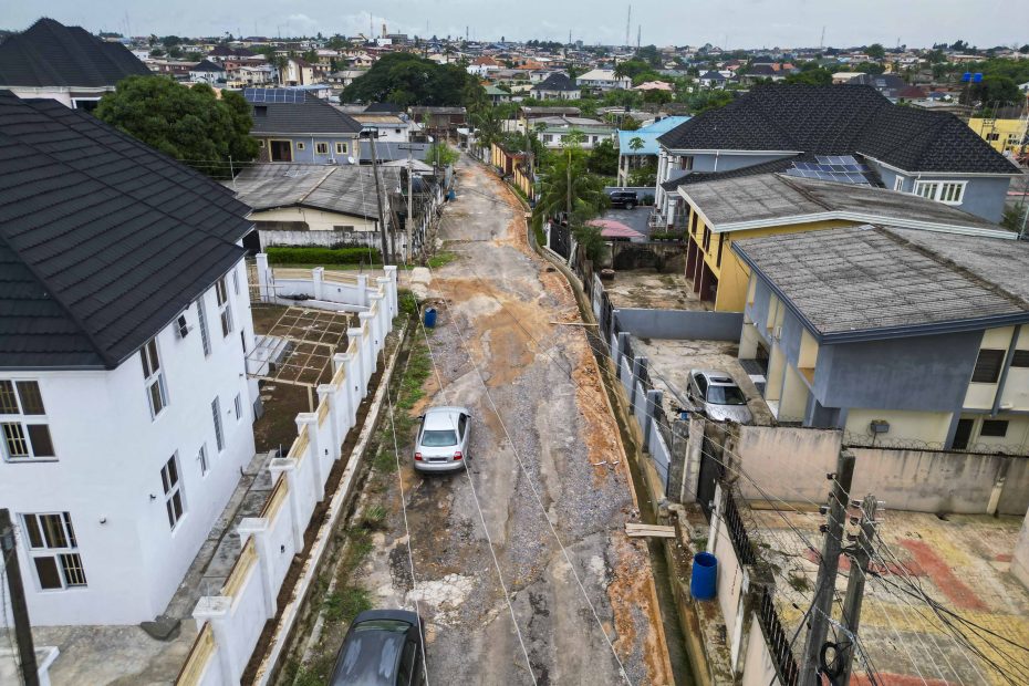 Ongoing Reconstruction of the Ikolaba (Main) Road Network (3.5 km) by the Ibadan North Local Government Council. 1 Ongoing Reconstruction of the Ikolaba (Main) Road Network (3.5 km) by the Ibadan North Local Government Council taken on 18 May 2026
