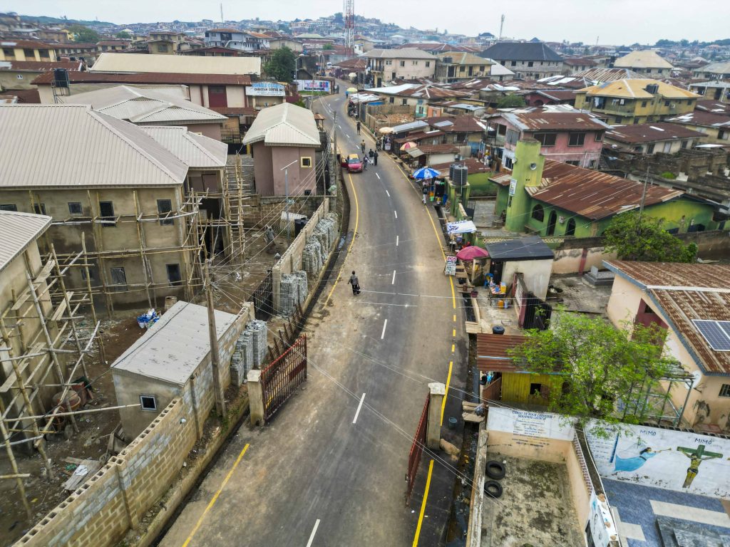 Completed Reconstruction of the 3.5 km Sango-Bembo-Elewure, Alaro-Ido Ito-Iso Pako Road by Ibadan North LG Council 4 3 100