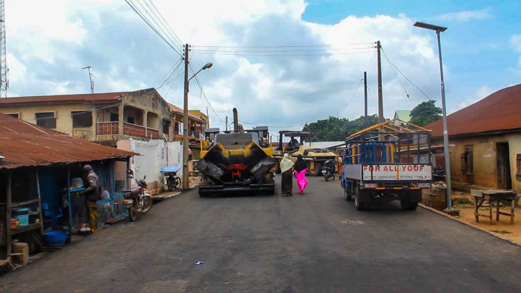Rehabilitation of the Aguodo-Olojo-Sekoni-Osupa-Eleko-Bosunla Junction (1.7 km), Ogbomoso North LGA 6 6 2