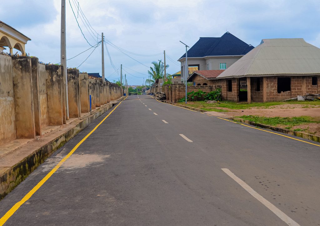 Now Completed: The Reconstruction of the 1.9 km Oba Adeyemi-Mobolaje Road, linking St Francis-Baba Iluoyinbo Road, by Oyo East Local Government Council 14 1 2026 08 04T110834.748
