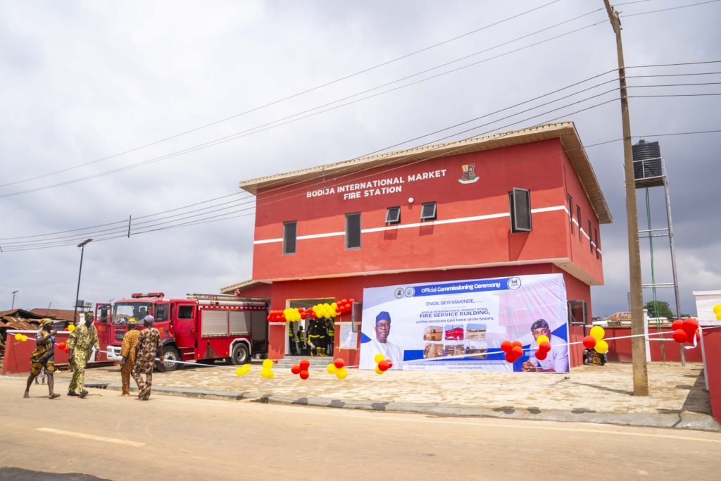 Completed and Commissioned: Construction of a Fire Station, a Market Car Park and Reconstruction of the 2 km Bodija Main Market Road, by the Ibadan North Local Government Council 17 4 2026 08 11T100250.830