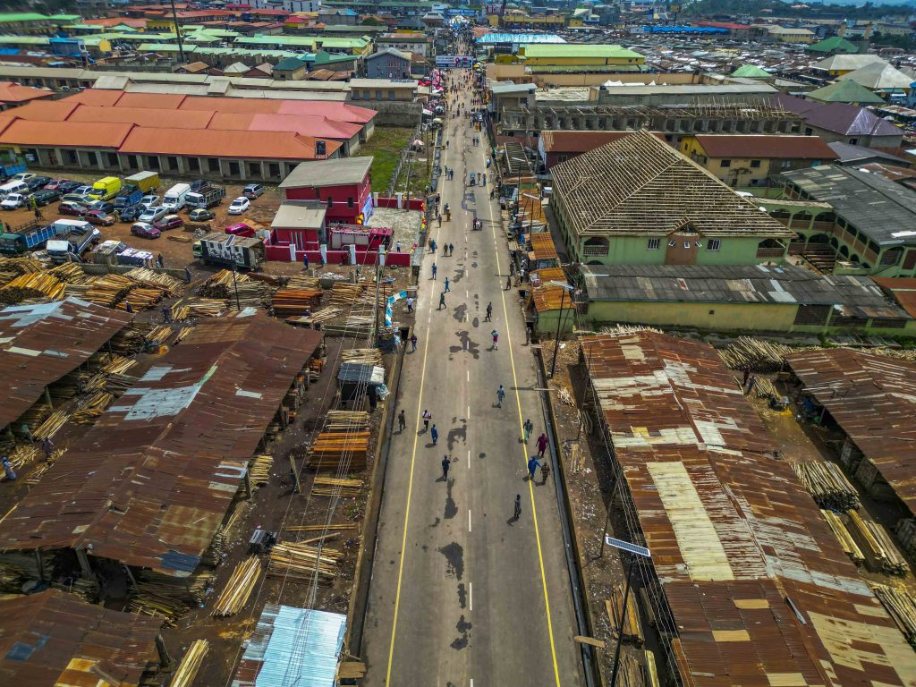Completed and Commissioned: Construction of a Fire Station, a Market Car Park and Reconstruction of the 2 km Bodija Main Market Road, by the Ibadan North Local Government Council 23 5 91 1