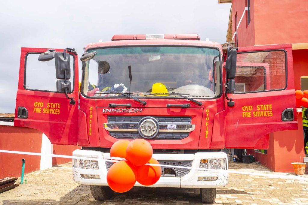 Completed and Commissioned: Construction of a Fire Station, a Market Car Park and Reconstruction of the 2 km Bodija Main Market Road, by the Ibadan North Local Government Council 18 5 92