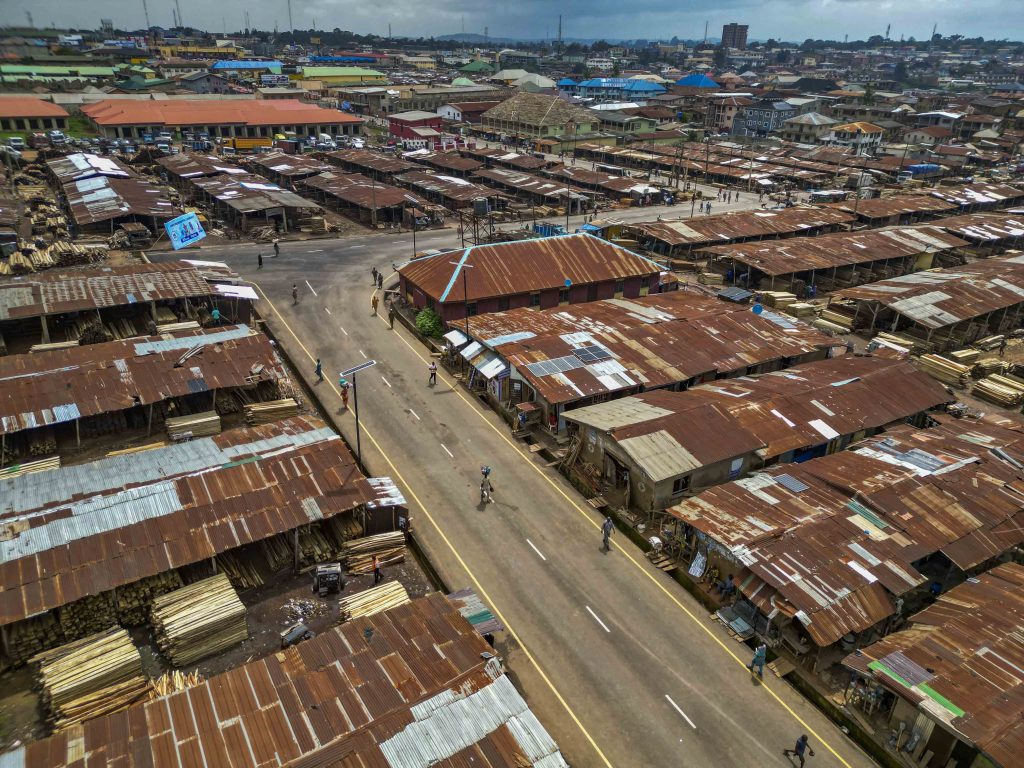 Completed and Commissioned: Construction of a Fire Station, a Market Car Park and Reconstruction of the 2 km Bodija Main Market Road, by the Ibadan North Local Government Council 25 7 81 1