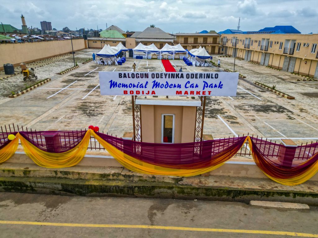 Completed and Commissioned: Construction of a Fire Station, a Market Car Park and Reconstruction of the 2 km Bodija Main Market Road, by the Ibadan North Local Government Council 9 8 80