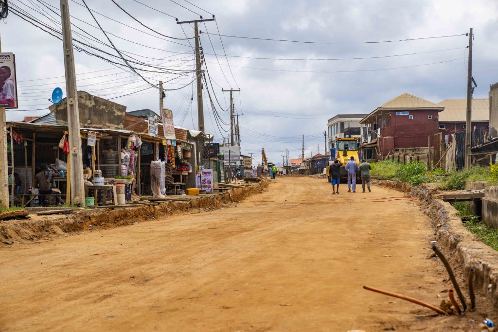 Ongoing: Construction of the 2.5 km Elebu-Oritamerin-Abese Road by the Ido Local Government Council 10 10 78
