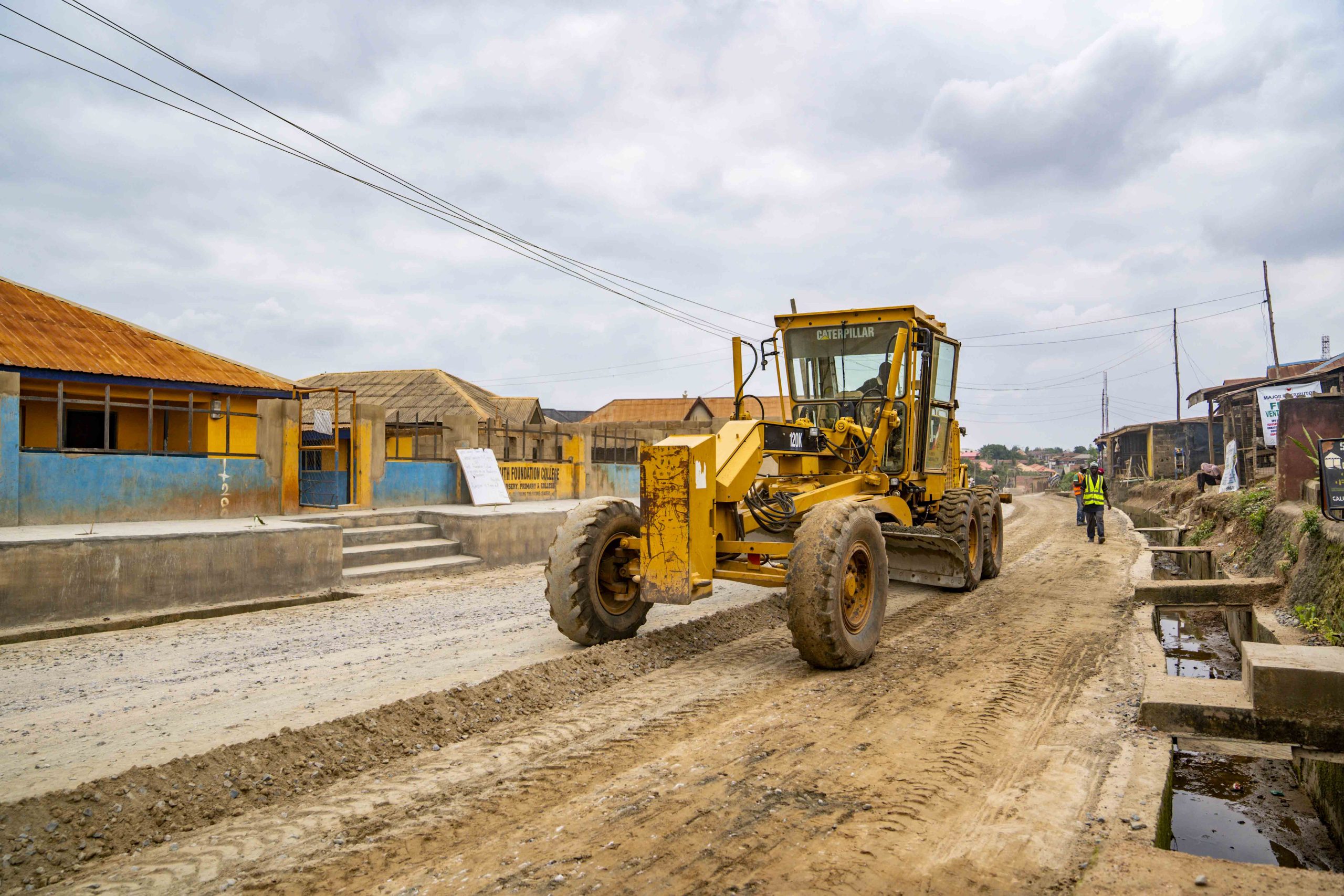 Ongoing Project: The 5.8 km Enyo Filling Station (Olodo)-Agandi-Emu Area-Alaja Area Odan Junction-Egba (Egbeda/Lagelu Boundary) Road and Agandi/Ayeloja Road by the Egbeda Local Government Council 10 10 79 scaled