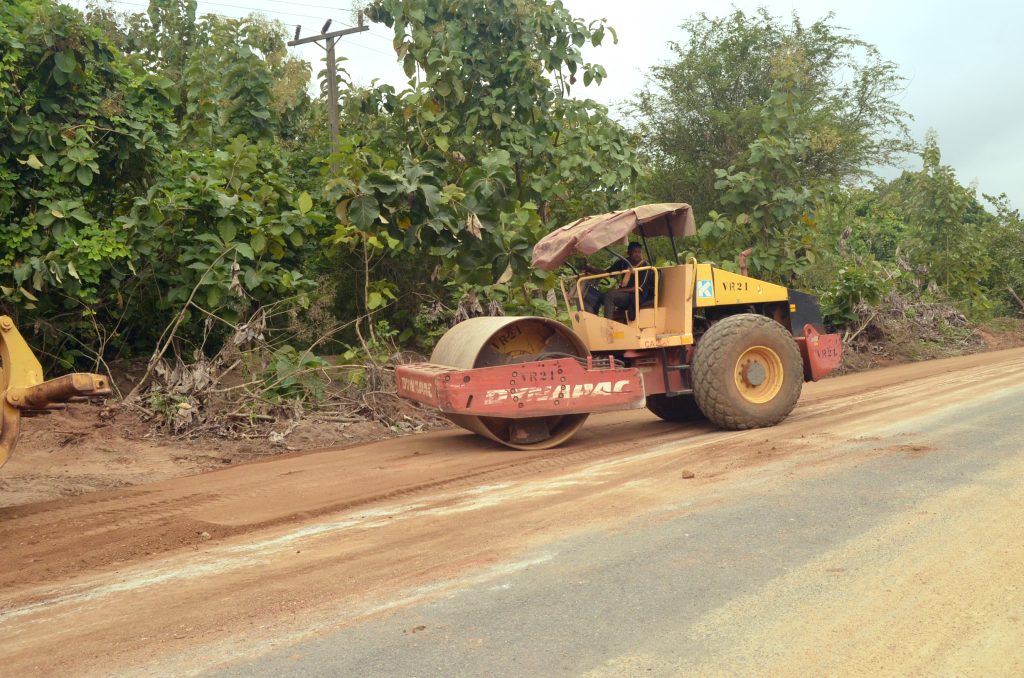 Ongoing Project: Reconstruction/Rehabilitation of the 30 km Okaka Junction-Otu-Igbojaiye-KAP Film Village Road 13 13 47