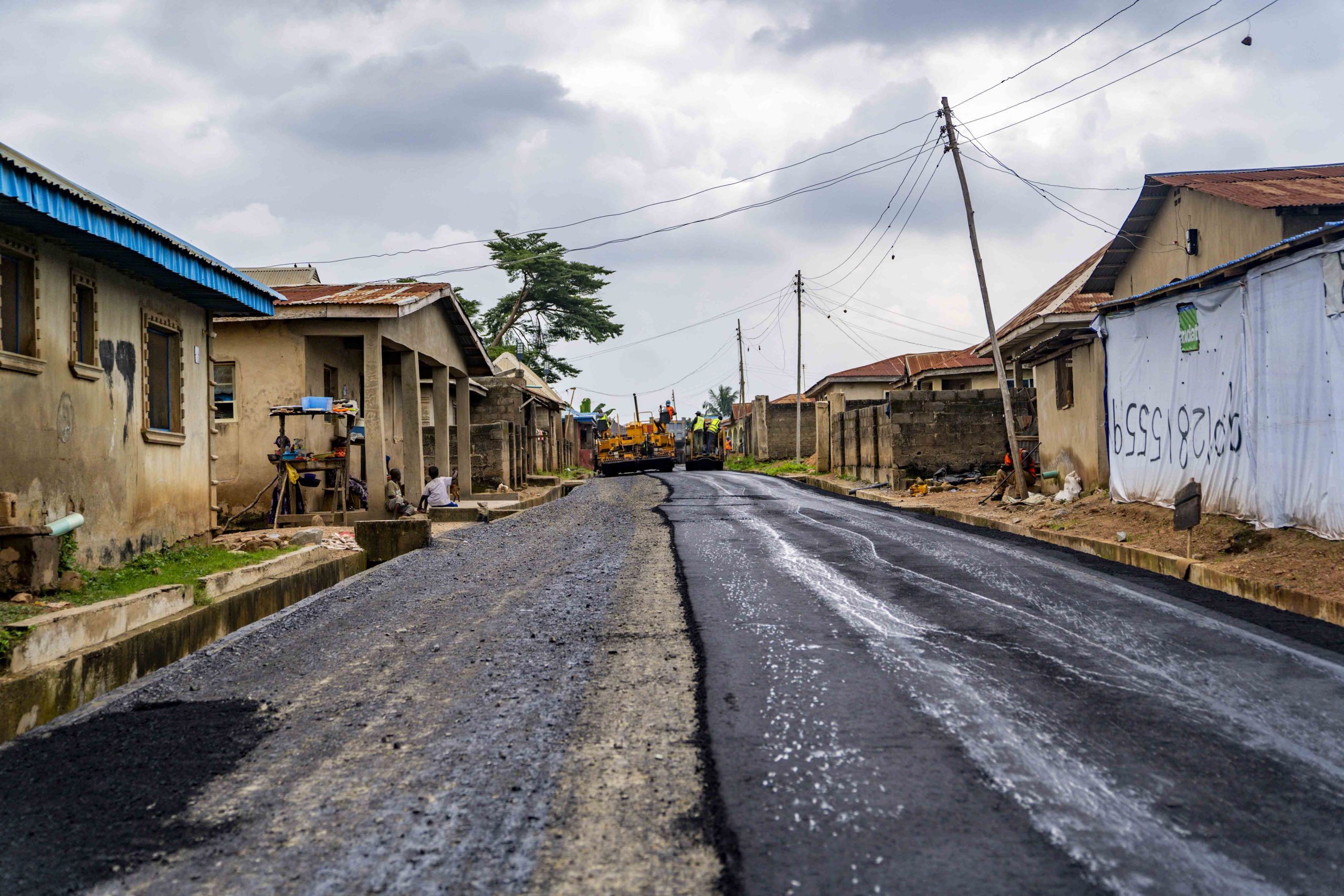 Ongoing Project: The 5.8 km Enyo Filling Station (Olodo)-Agandi-Emu Area-Alaja Area Odan Junction-Egba (Egbeda/Lagelu Boundary) Road and Agandi/Ayeloja Road by the Egbeda Local Government Council 13 13 48 scaled