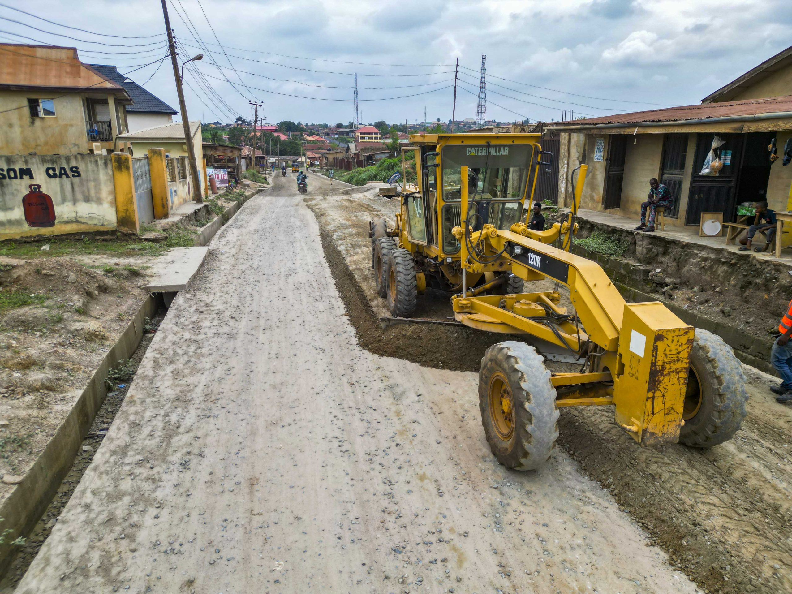 Ongoing Project: The 5.8 km Enyo Filling Station (Olodo)-Agandi-Emu Area-Alaja Area Odan Junction-Egba (Egbeda/Lagelu Boundary) Road and Agandi/Ayeloja Road by the Egbeda Local Government Council 14 14 50 scaled