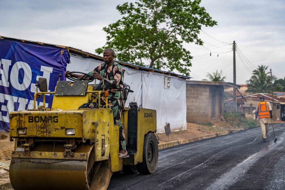 Ongoing Project: The 5.8 km Enyo Filling Station (Olodo)-Agandi-Emu Area-Alaja Area Odan Junction-Egba (Egbeda/Lagelu Boundary) Road and Agandi/Ayeloja Road by the Egbeda Local Government Council 1 The 5.8 km Enyo Filling Station (Olodo)-Agandi-Emu Area-Alaja Area Odan Junction-Egba (Egbeda/Lagelu Boundary) Road and Agandi/Ayeloja Road by the Egbeda Local Government Council, taken on 3 September 2026